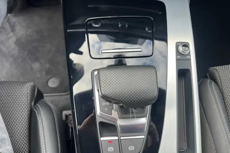 Audi Q5 din 2023 cu 28.534 km - oferta AUD154168 - foto 13