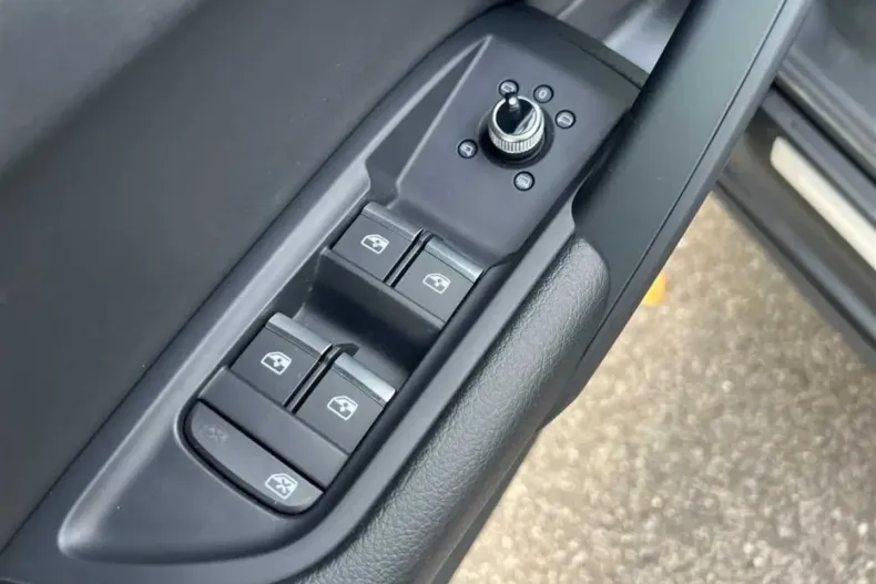 Audi Q5 din 2023 cu 28.534 km - oferta AUD154168 - foto 15