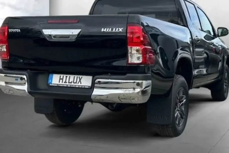 Toyota Hilux din 2025 cu 50 km - oferta TOY154178 - foto 4