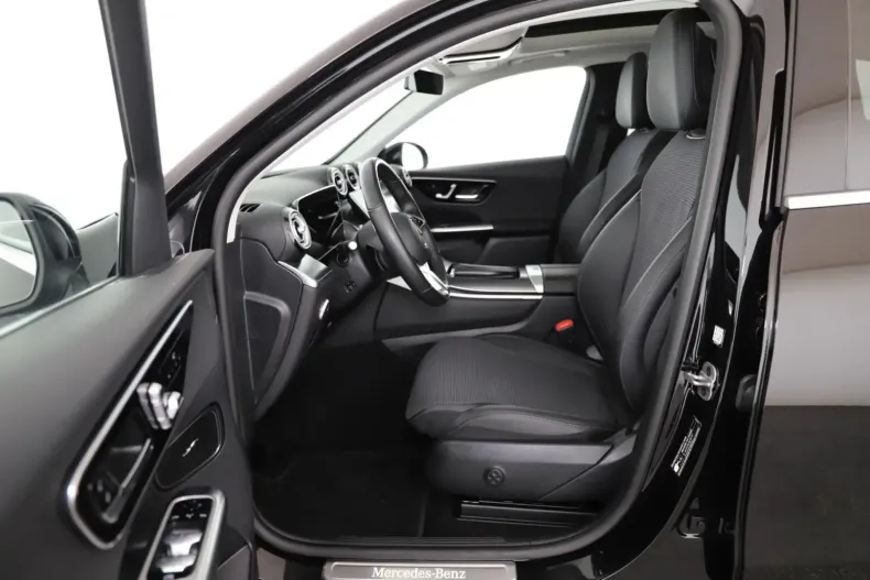 Mercedes-Benz GLC 200 din 2024 cu 60.000 km - oferta MER154180 - foto 10