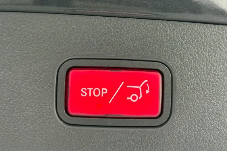 Mercedes-Benz GLC 200 din 2024 cu 48.000 km - oferta MER154181 - foto 19