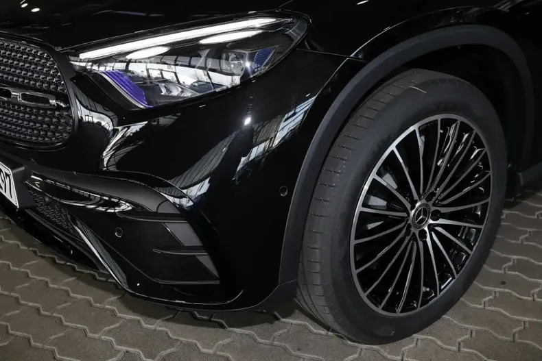 Mercedes-Benz GLC 300 din 2025 cu 37.048 km - oferta MER154189 - foto 3