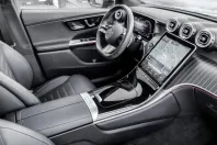 Mercedes-Benz GLC 300 din 2025 cu 11.020 km - oferta MER154190 - foto 5