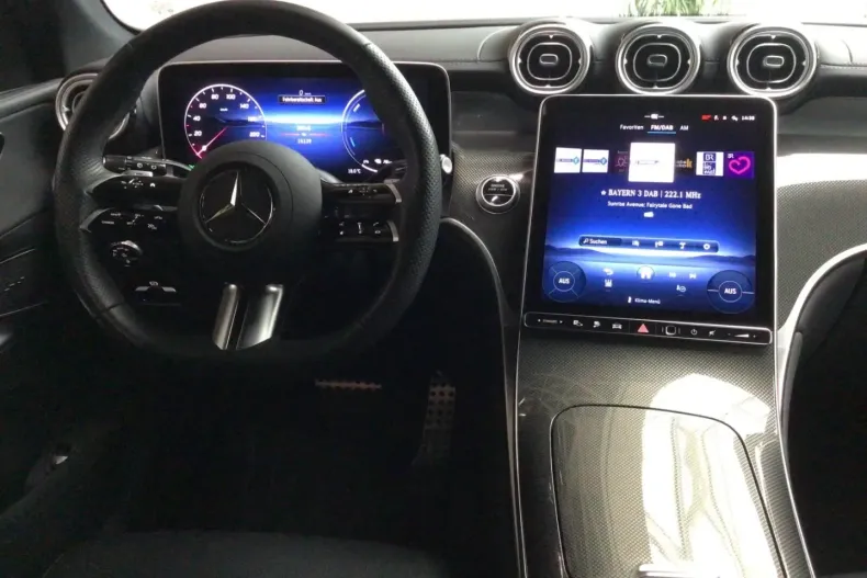 Mercedes-Benz GLC 300 din 2024 cu 15.132 km - oferta MER154194 - foto 5