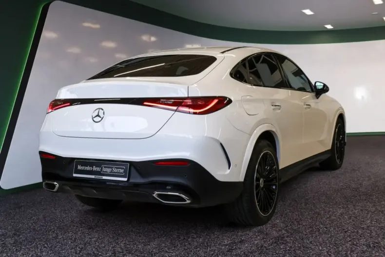 Mercedes-Benz GLC 300 din 2023 cu 39.903 km - oferta MER154195 - foto 3