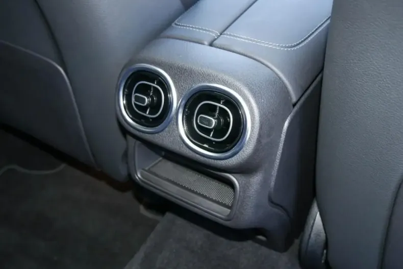 Mercedes-Benz GLC 300 din 2025 cu 22.041 km - oferta MER154197 - foto 18