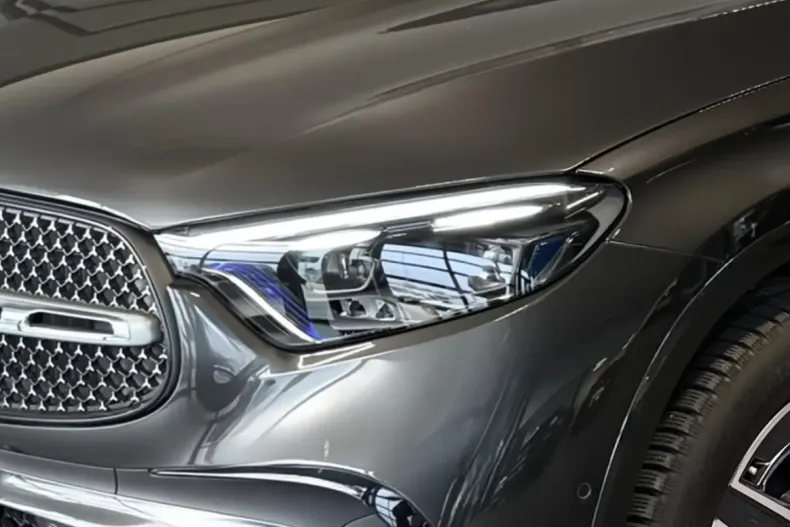 Mercedes-Benz GLC 300 din 2023 cu 18.189 km - oferta MER154205 - foto 2