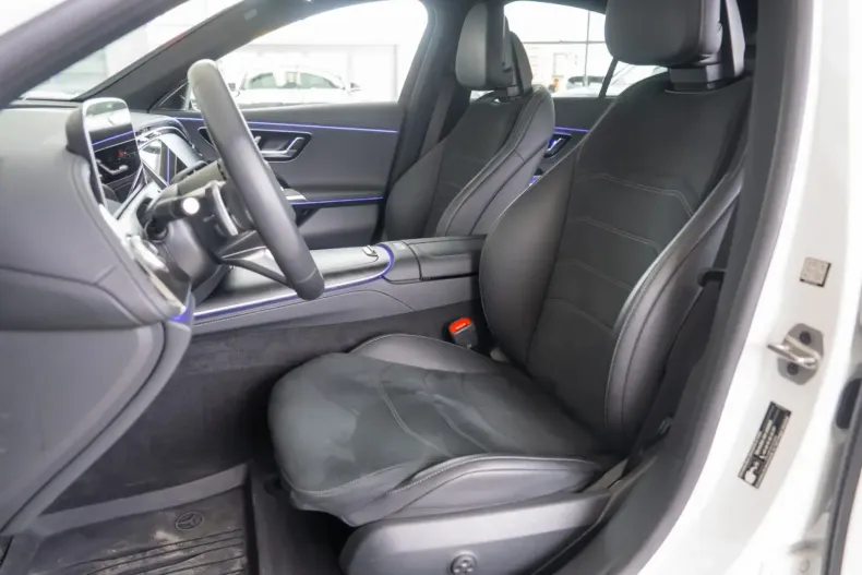 Mercedes-Benz E 300 din 2024 cu 25.000 km - oferta MER154210 - foto 20