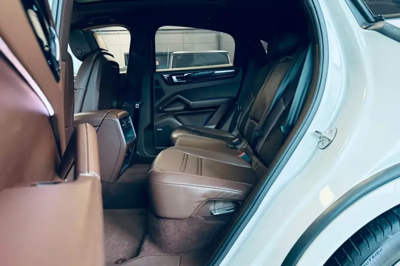 Porsche Cayenne din 2021 cu 93.000 km - oferta POR154219 - foto 18