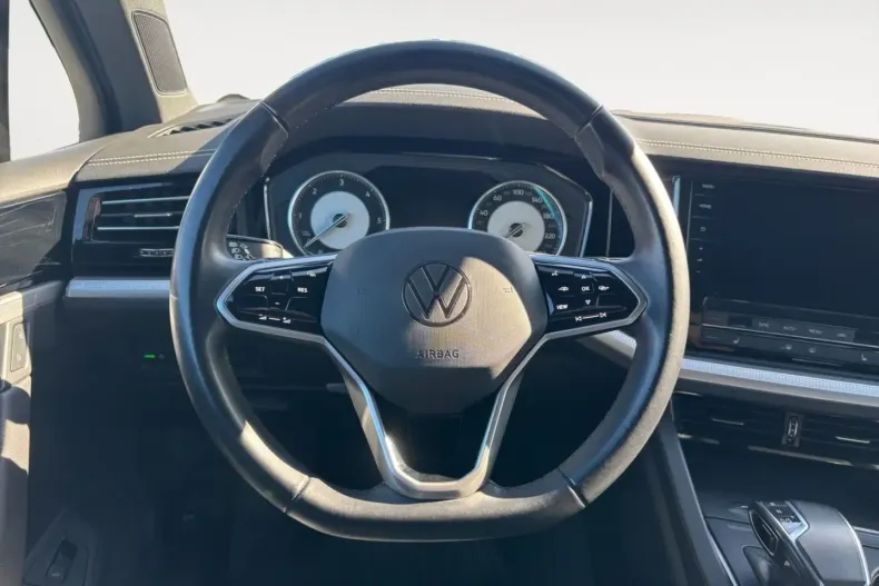 Volkswagen Touareg din 2021 cu 49.900 km - oferta VOL154227 - foto 12