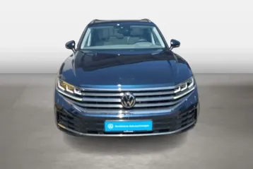 Volkswagen Touareg din 2023 - oferta VOL154228