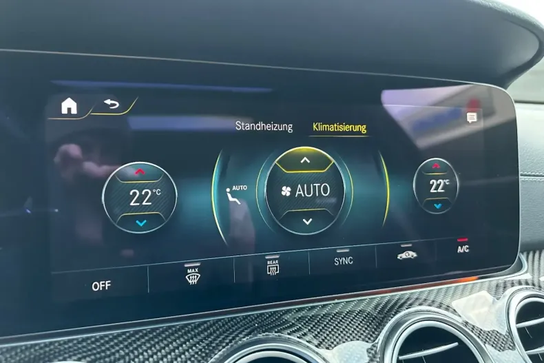 Mercedes-Benz E 53 AMG din 2021 cu 46.853 km - oferta MER154230 - foto 27