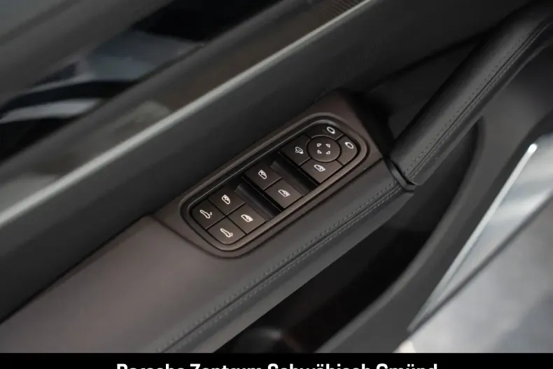 Porsche Cayenne din 2024 cu 29.080 km - oferta POR154232 - foto 18