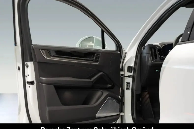 Porsche Cayenne din 2024 cu 29.080 km - oferta POR154232 - foto 19