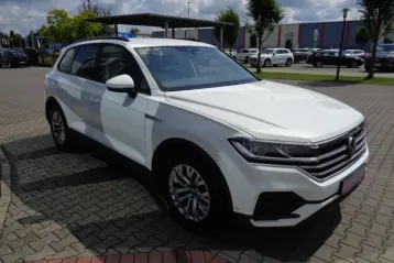 Volkswagen Touareg din 2021 - oferta VOL154236
