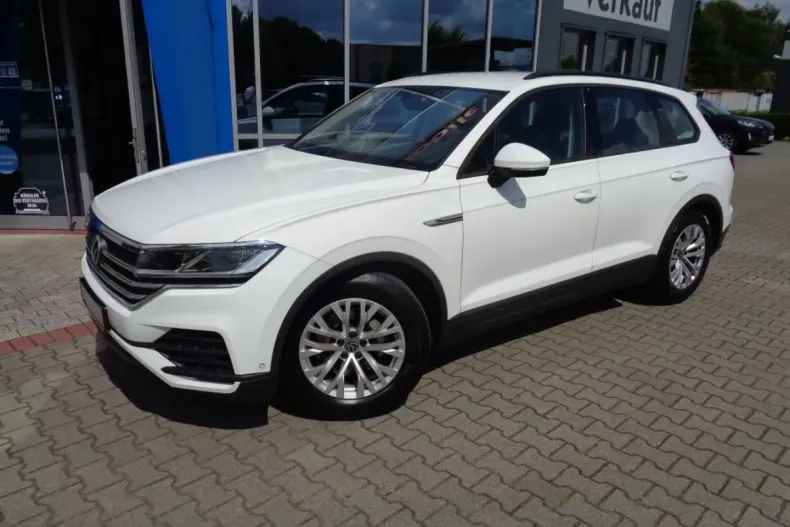 Volkswagen Touareg din 2021 cu 70.316 km - oferta VOL154236 - foto 2