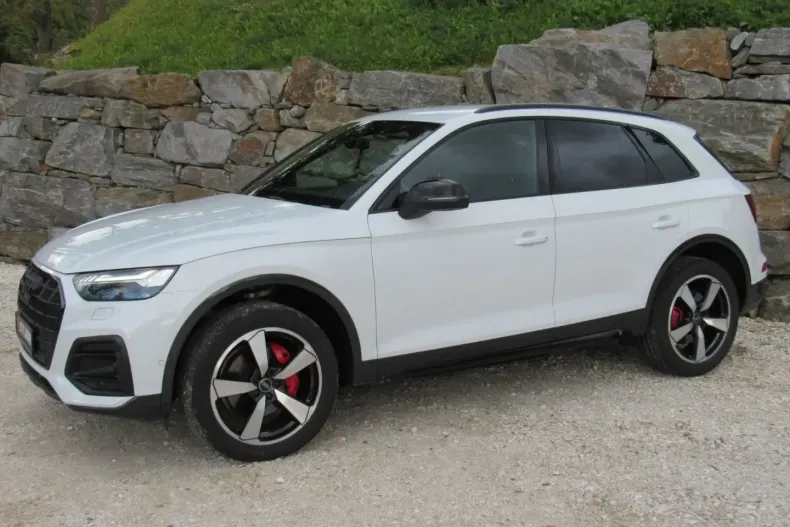 Audi Q5 din 2022 cu 59.990 km - oferta AUD154237 - foto 2