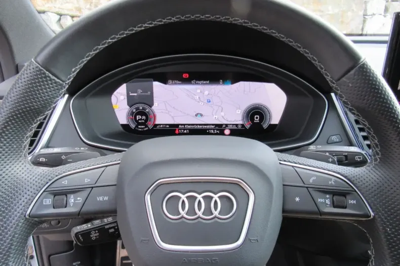 Audi Q5 din 2022 cu 59.990 km - oferta AUD154237 - foto 14