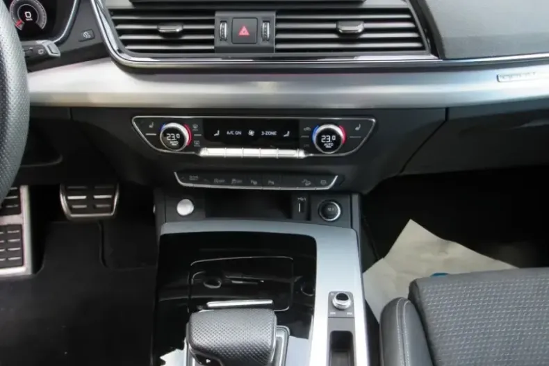 Audi Q5 din 2022 cu 59.990 km - oferta AUD154237 - foto 15