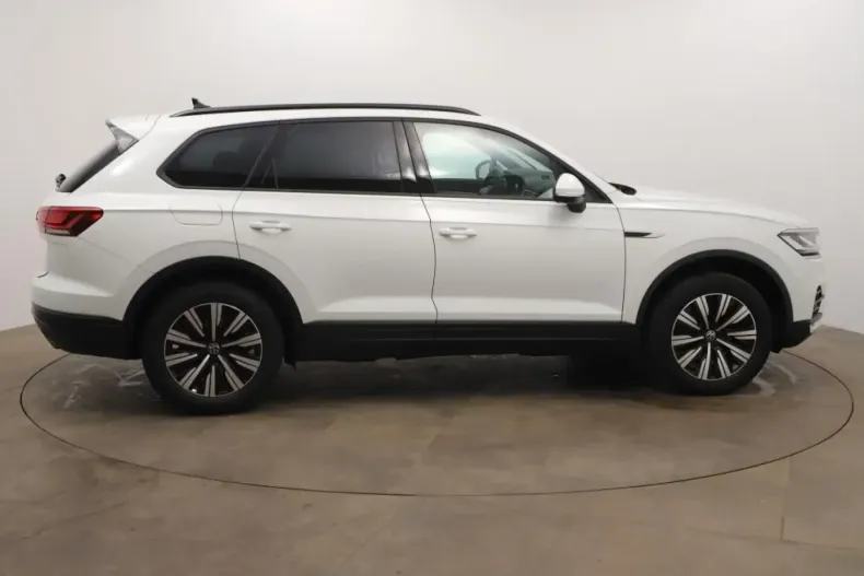 Volkswagen Touareg din 2021 cu 23.295 km - oferta VOL154241 - foto 6