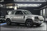 Land Rover Defender din 2022 cu 45.000 km - oferta LAN154242 - foto 1