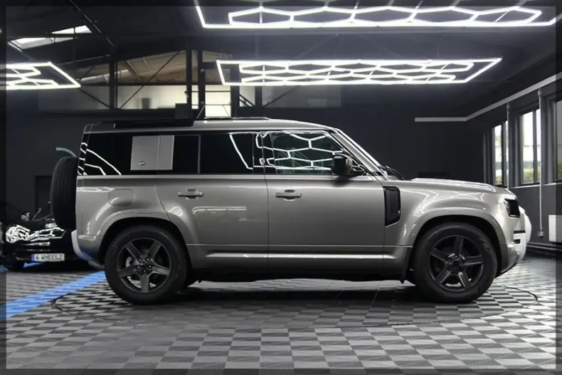 Land Rover Defender din 2022 cu 45.000 km - oferta LAN154242 - foto 7