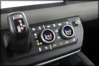 Land Rover Defender din 2022 cu 45.000 km - oferta LAN154242 - foto 20