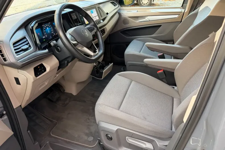 Volkswagen T7 Multivan din 2023 cu 74.300 km - oferta VOL154245 - foto 8