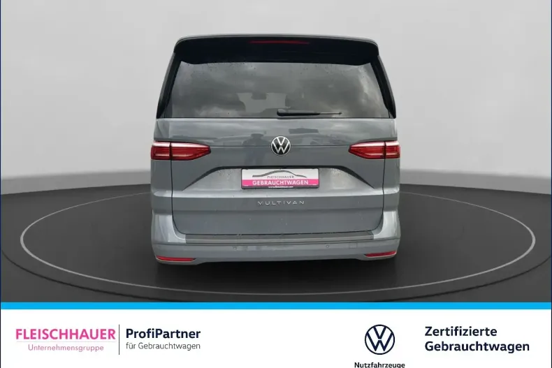 Volkswagen T7 Multivan din 2022 cu 68.920 km - oferta VOL154247 - foto 5