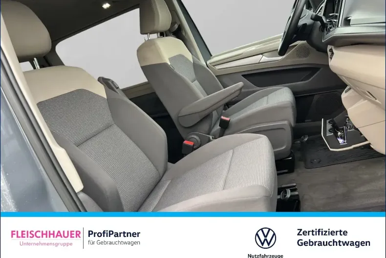 Volkswagen T7 Multivan din 2022 cu 68.920 km - oferta VOL154247 - foto 11