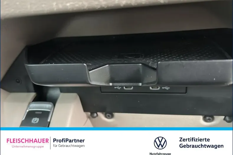 Volkswagen T7 Multivan din 2022 cu 68.920 km - oferta VOL154247 - foto 12