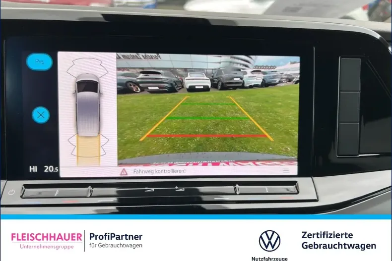 Volkswagen T7 Multivan din 2022 cu 68.920 km - oferta VOL154247 - foto 14