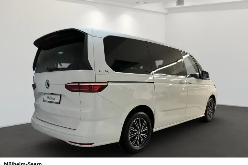 Volkswagen T7 Multivan din 2025 cu 16.900 km - oferta VOL154248 - foto 3