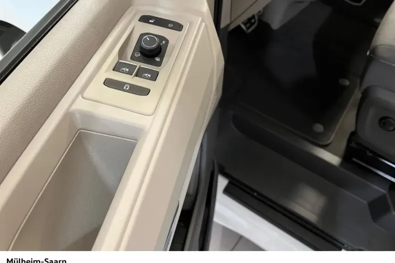 Volkswagen T7 Multivan din 2025 cu 16.900 km - oferta VOL154248 - foto 9