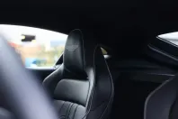 Aston Martin V8 Vantage din 2024 cu 3.089 km - oferta AST154255 - foto 16