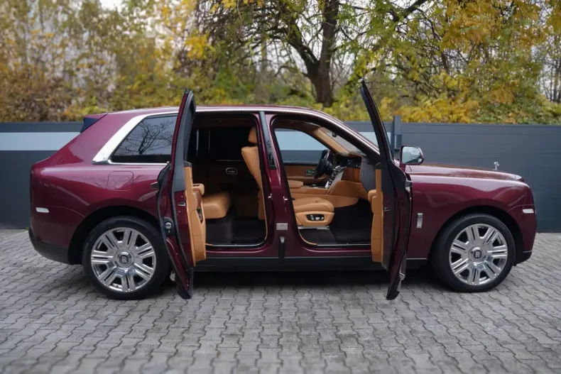 Rolls-Royce Cullinan din 2023 cu 34.500 km - oferta ROL154257 - foto 8