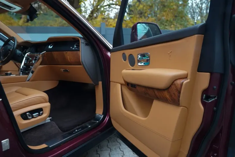 Rolls-Royce Cullinan din 2023 cu 34.500 km - oferta ROL154257 - foto 14