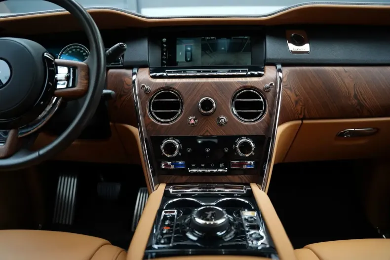 Rolls-Royce Cullinan din 2023 cu 34.500 km - oferta ROL154257 - foto 30