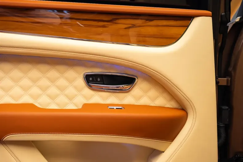 Bentley Bentayga din 2024 cu 44.000 km - oferta BEN154263 - foto 32