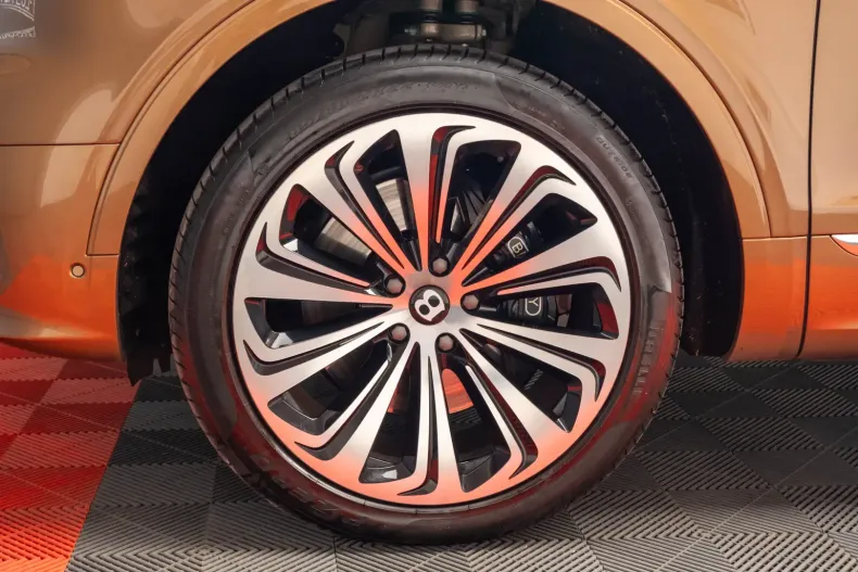 Bentley Bentayga din 2024 cu 44.000 km - oferta BEN154263 - foto 35