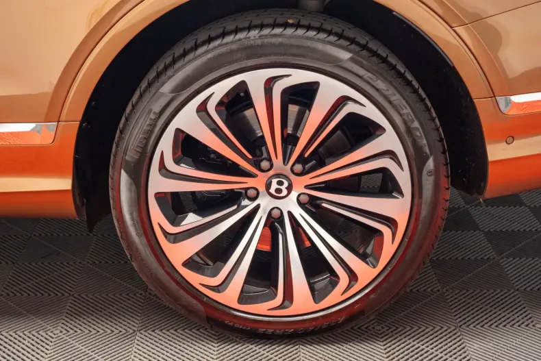Bentley Bentayga din 2024 cu 44.000 km - oferta BEN154263 - foto 36
