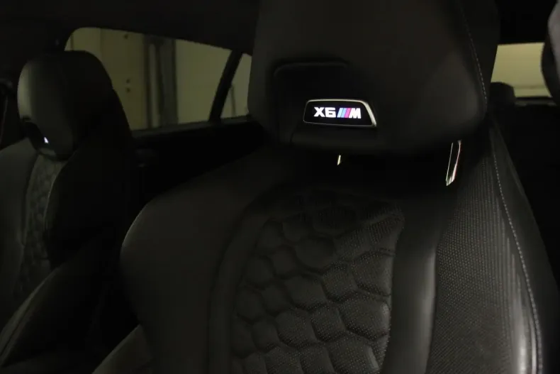 BMW X6 M din 2020 cu 41.100 km - oferta BMW154266 - foto 19