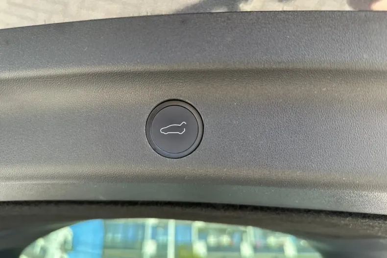 Tesla Model Y din 2022 cu 81.392 km - oferta TES154272 - foto 25