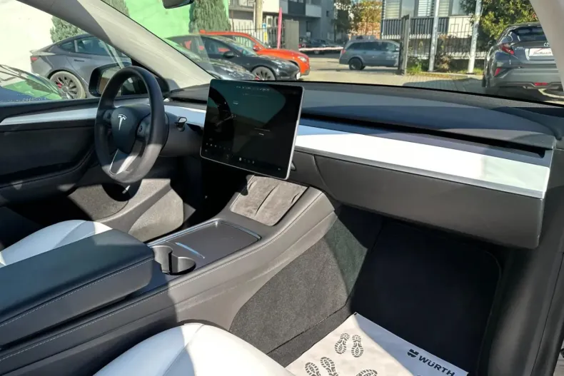 Tesla Model Y din 2022 cu 81.392 km - oferta TES154272 - foto 26