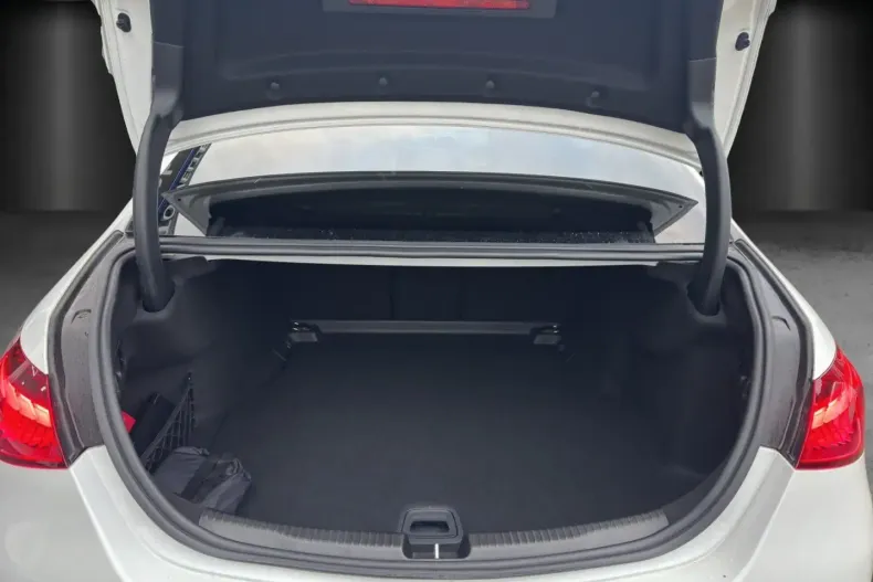 Mercedes-Benz C 220 din 2023 cu 22.500 km - oferta MER154276 - foto 7