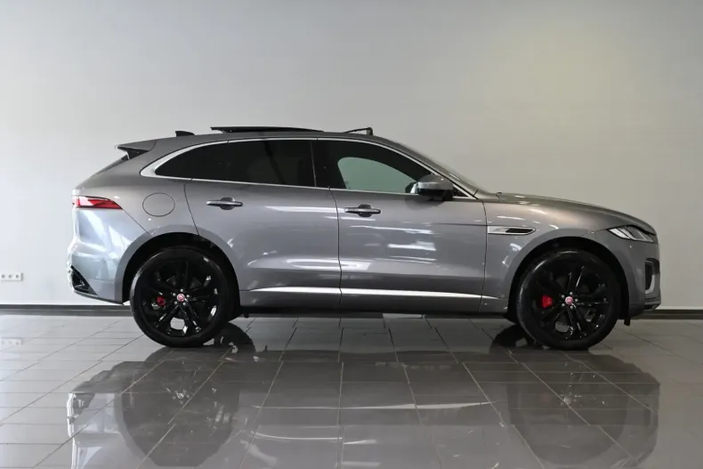 Jaguar F-Pace din 2024 cu 7.691 km - oferta JAG154281 - foto 4