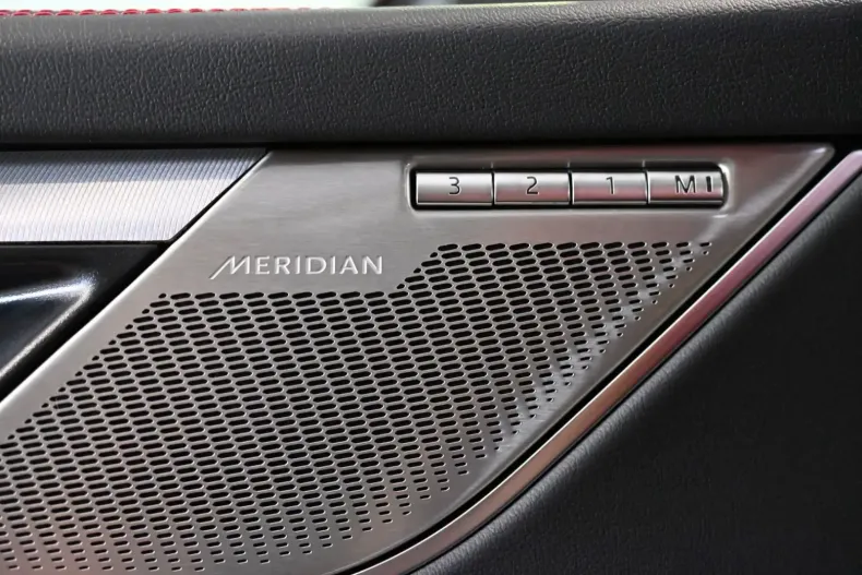 Jaguar F-Pace din 2024 cu 7.691 km - oferta JAG154281 - foto 14