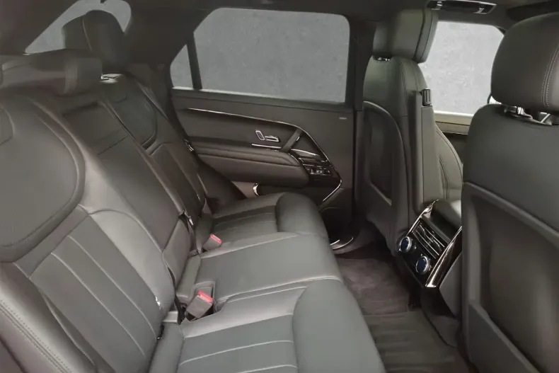 Land Rover Range Rover Sport din 2024 cu 25.760 km - oferta LAN154285 - foto 5