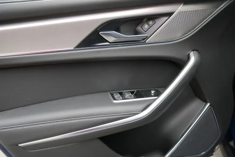 Jaguar F-Pace din 2023 cu 45.000 km - oferta JAG154288 - foto 8