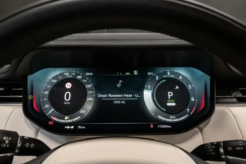 Land Rover Range Rover din 2024 cu 13.500 km - oferta LAN154293 - foto 26